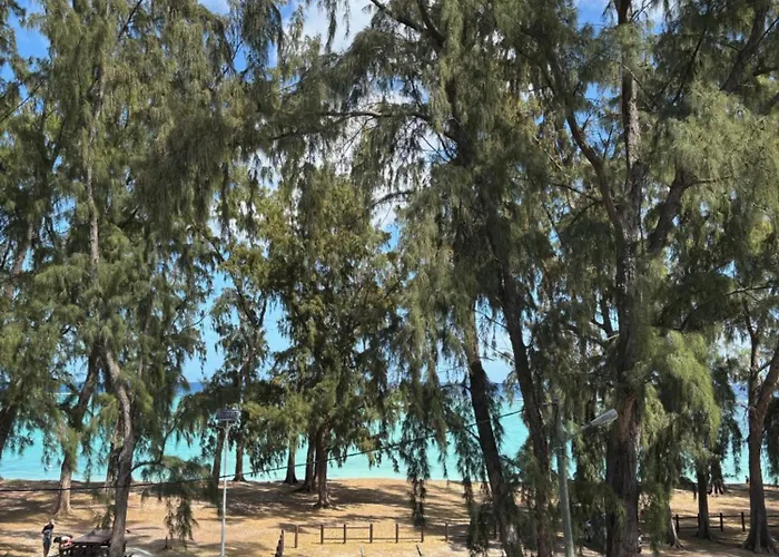 Aquamarine Beachfront Apartment